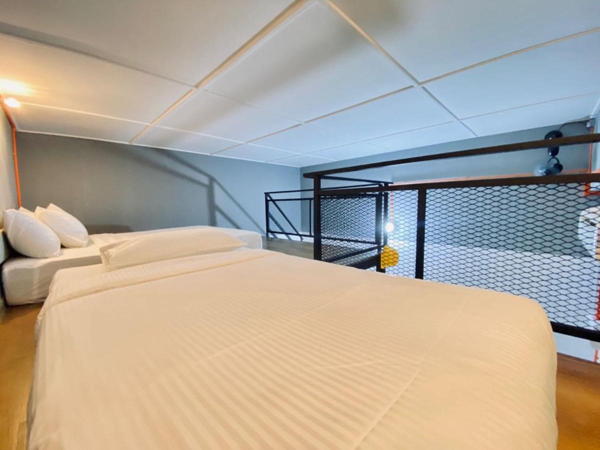 Ardour Lodge "A" Wing Tanjung Bungah  Exteriör bild