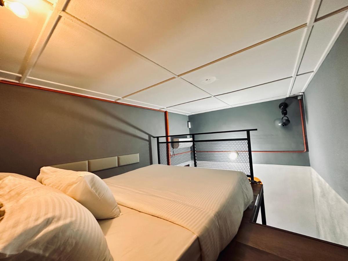 Ardour Lodge "A" Wing Tanjung Bungah  Exteriör bild
