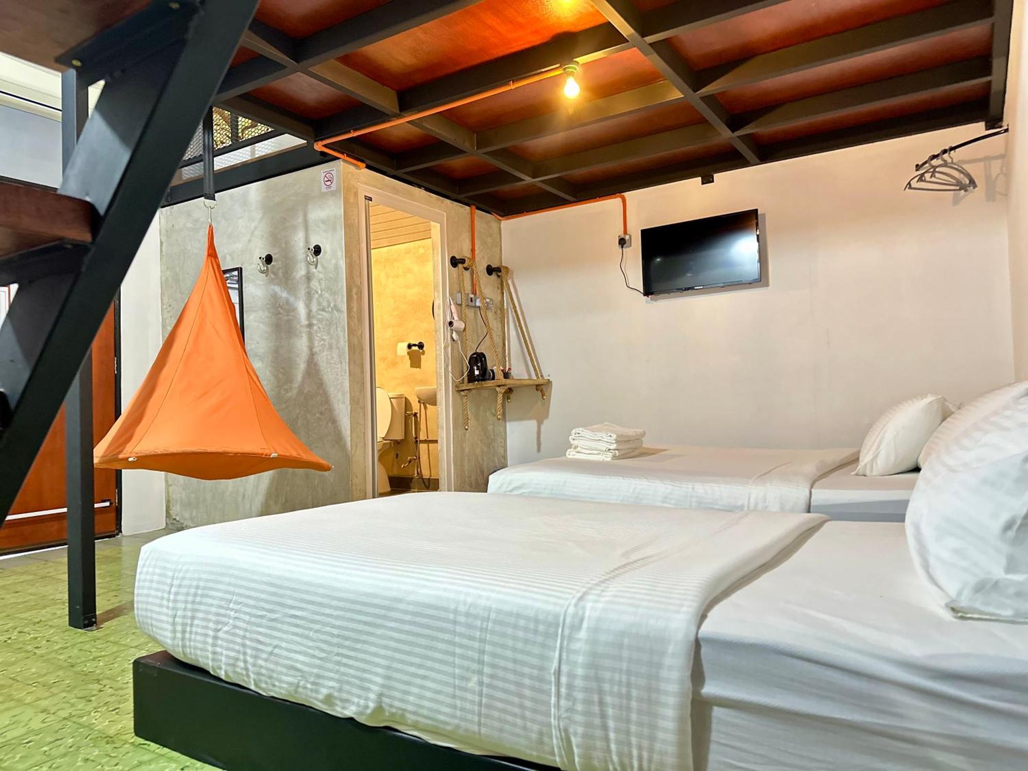 Ardour Lodge "A" Wing Tanjung Bungah  Exteriör bild